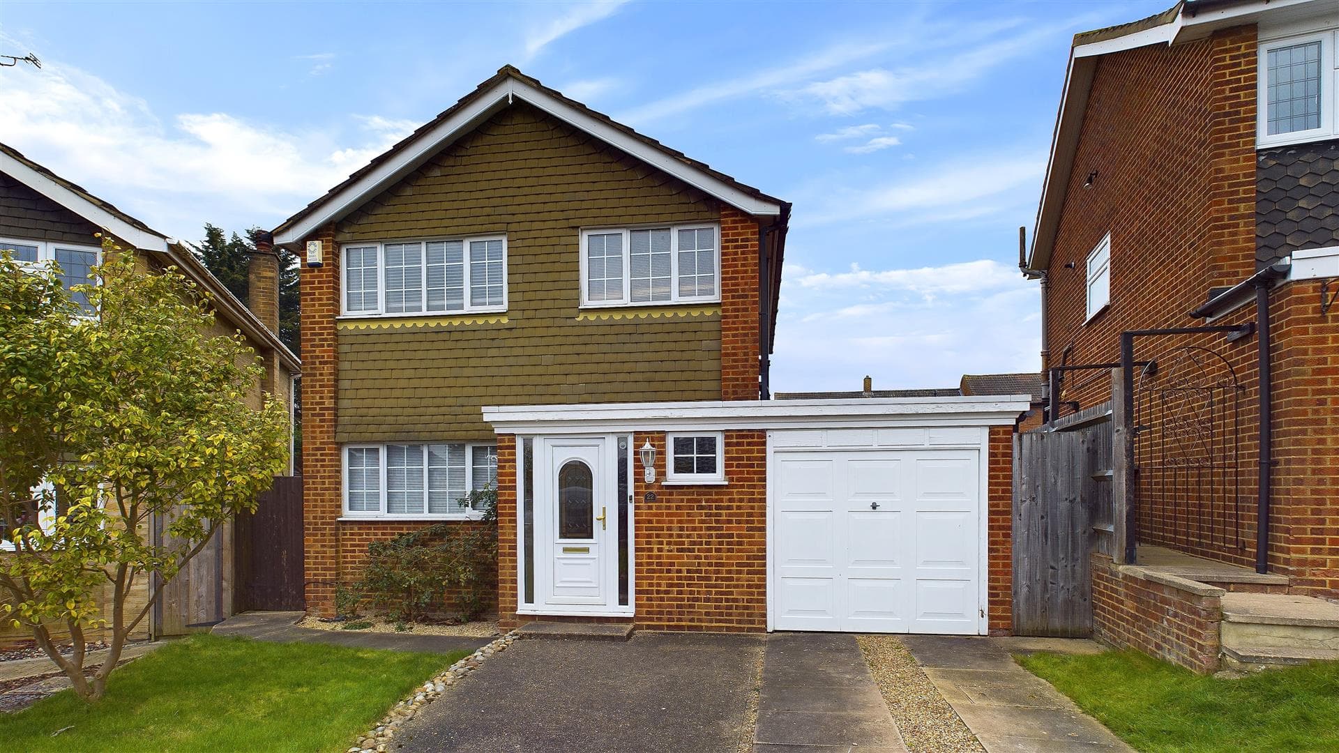 Hilltop Close, Cheshunt, EN7 6QN