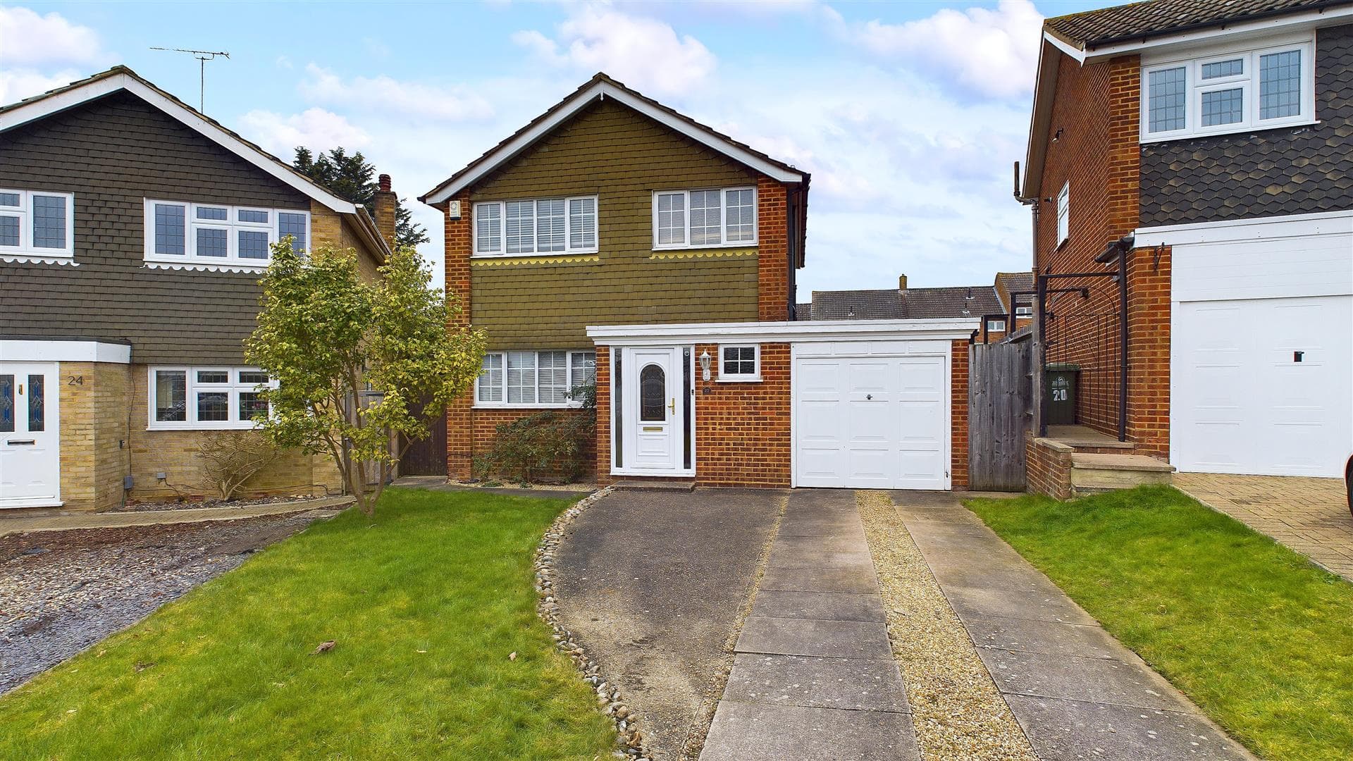Hilltop Close, Cheshunt, EN7 6QN