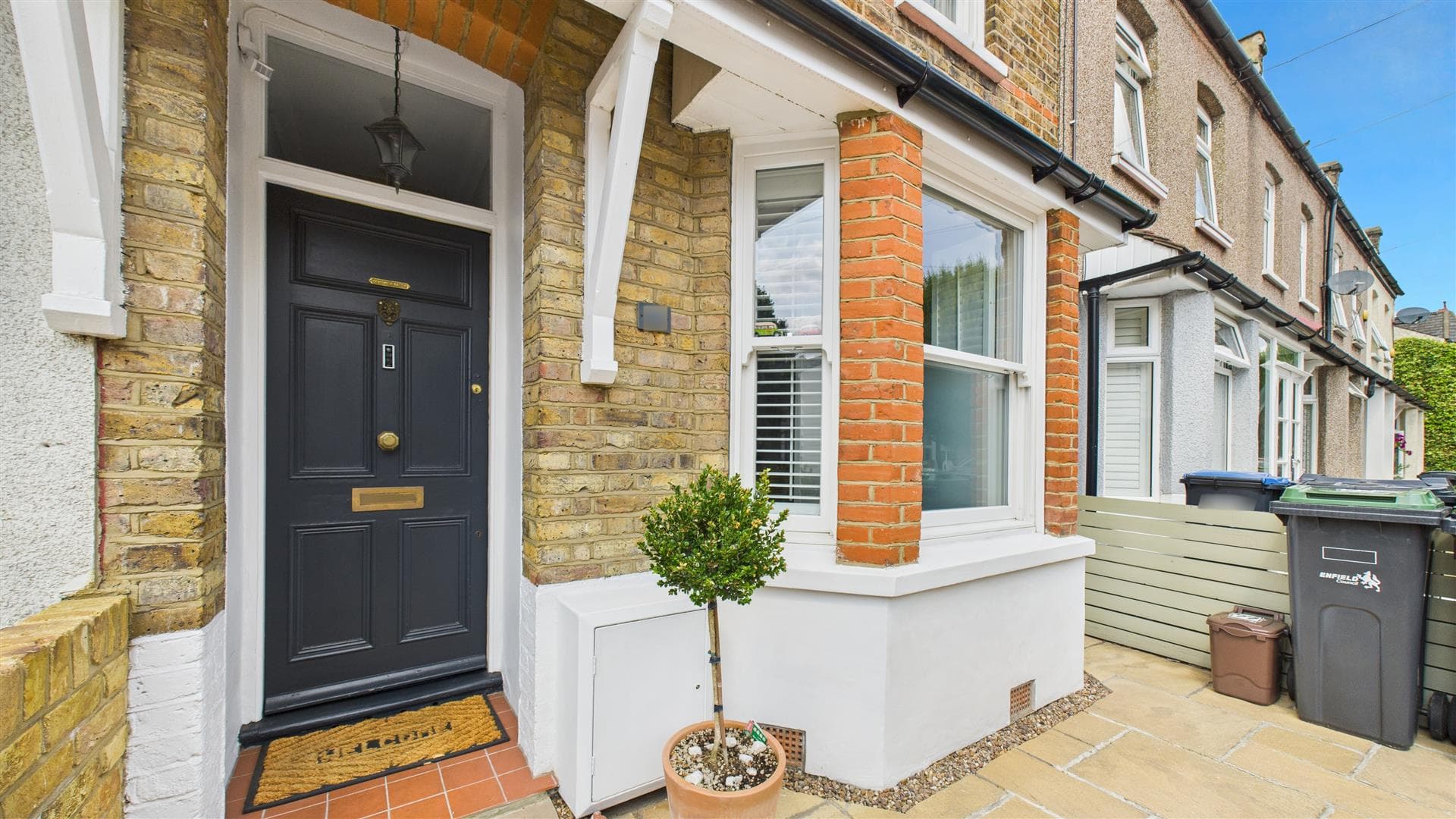 Bertram Road, Enfield, EN1 1LP