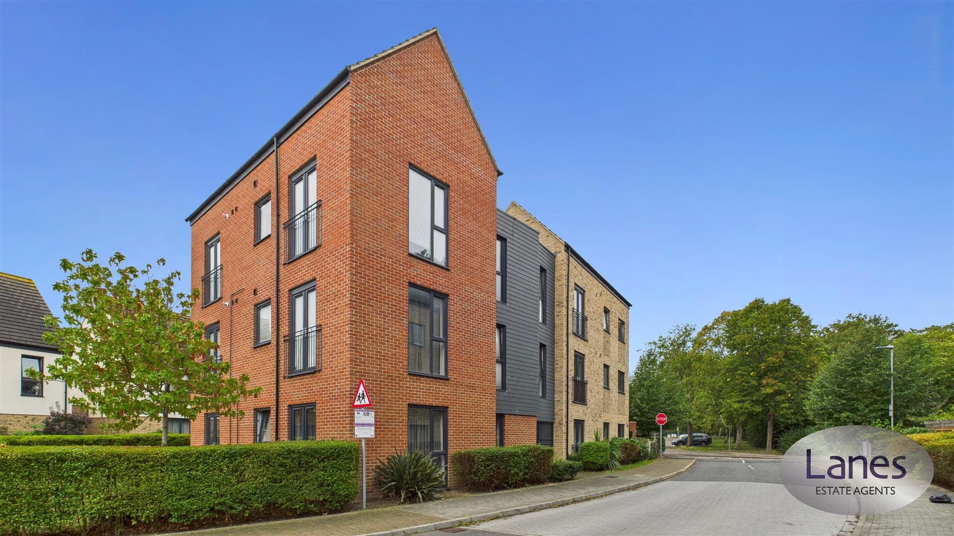 Markwick Avenue, Cheshunt, EN8 9FP