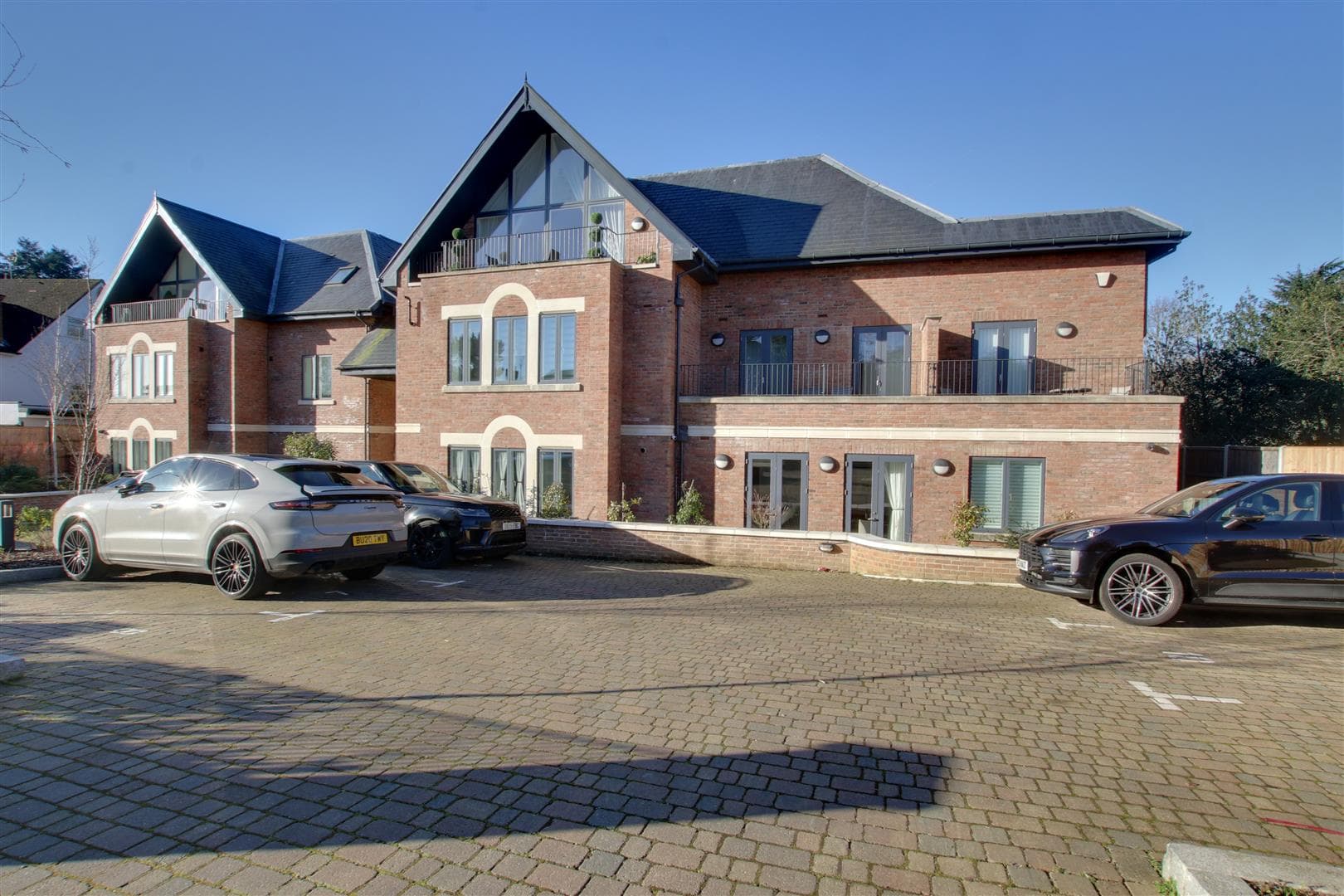 110 Bush Hill, London, N21 2BS