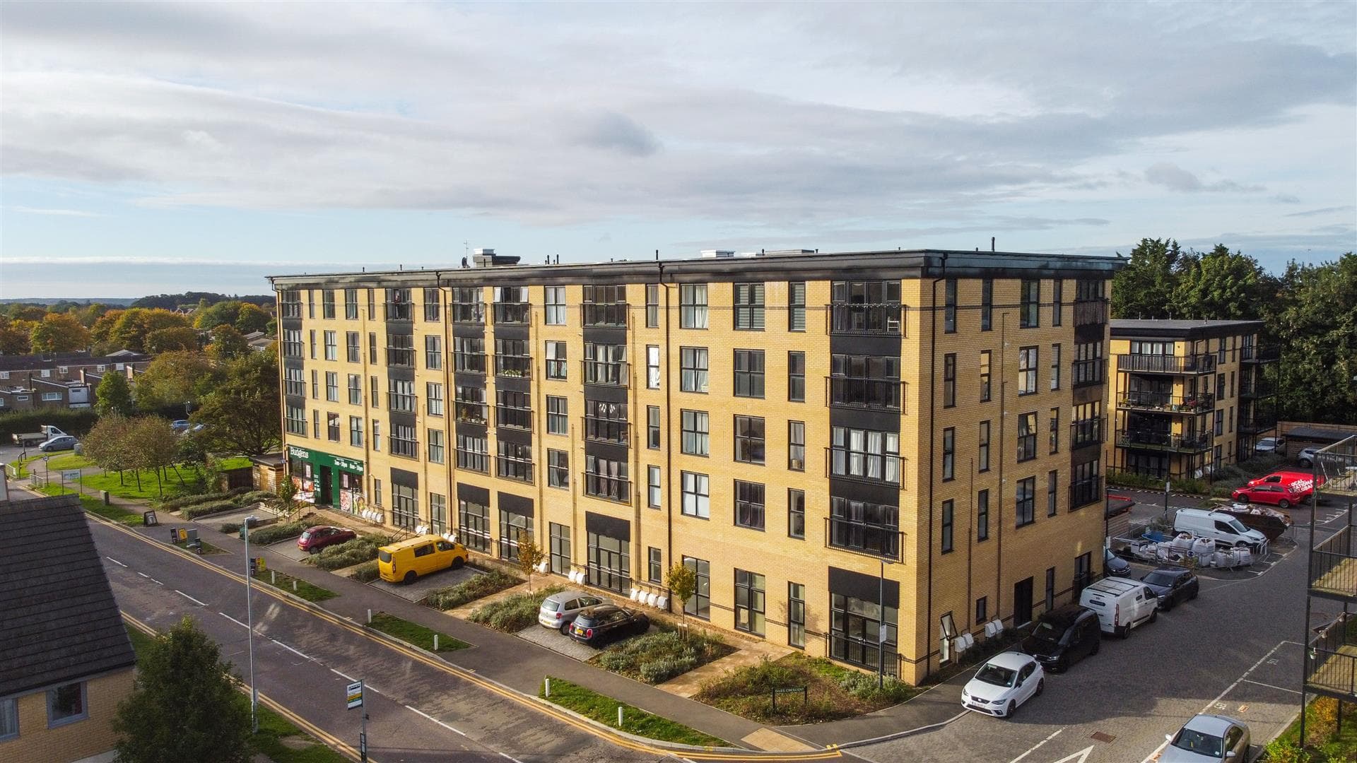 Giles Crescent, Stevenage, SG1 4GX