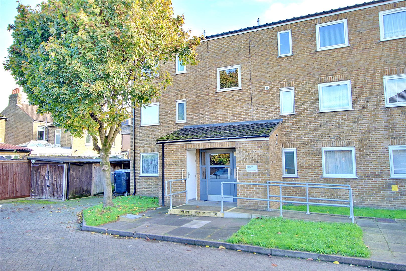 Halifax Road, Enfield, Greater London, EN2 0PJ