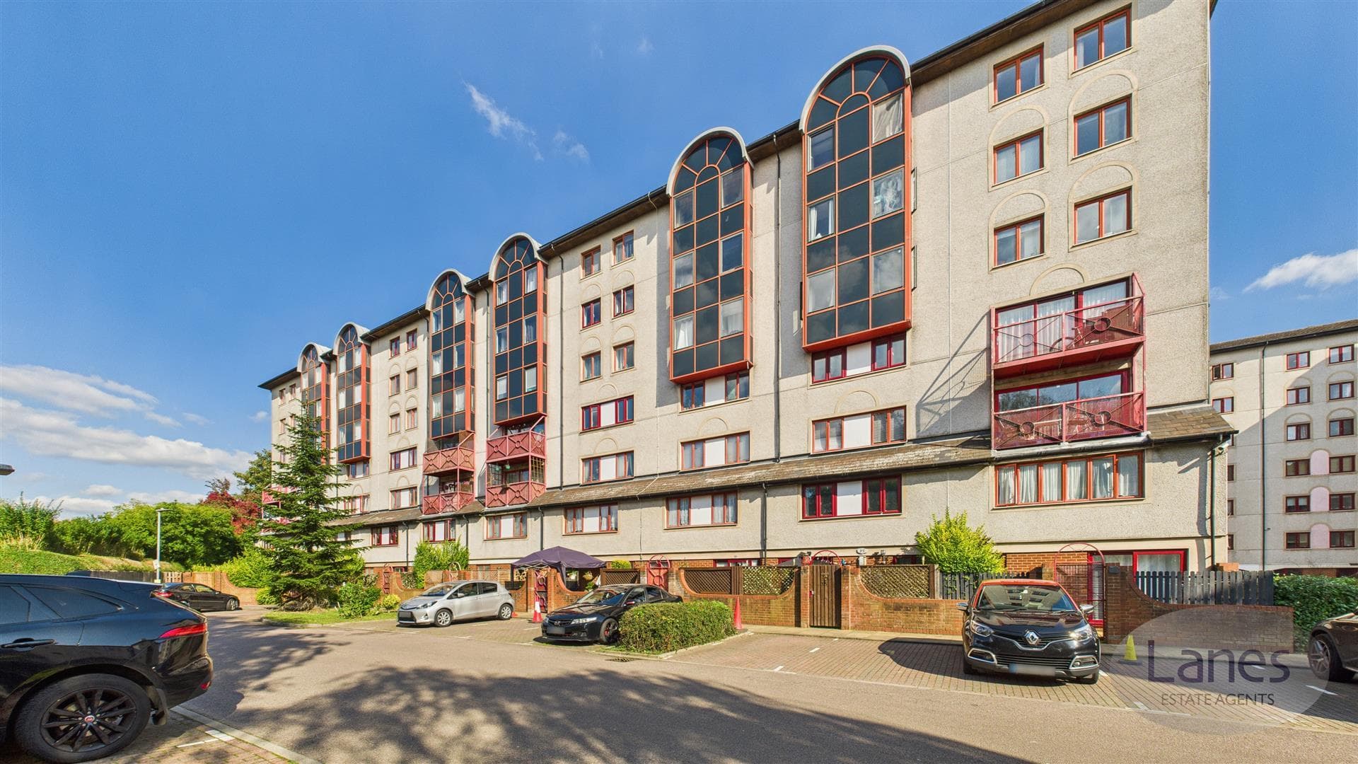 Eleanor Way, Waltham Cross, EN8 7SH