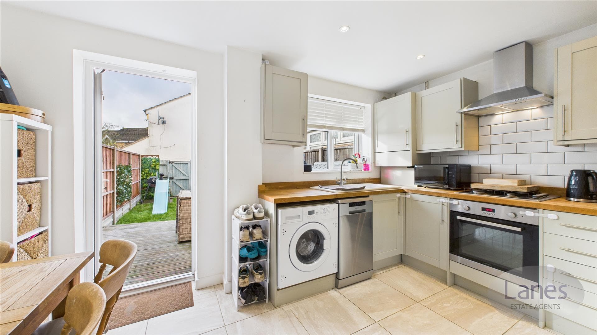 Cranleigh Close, Cheshunt, Waltham Cross, EN7 6HJ