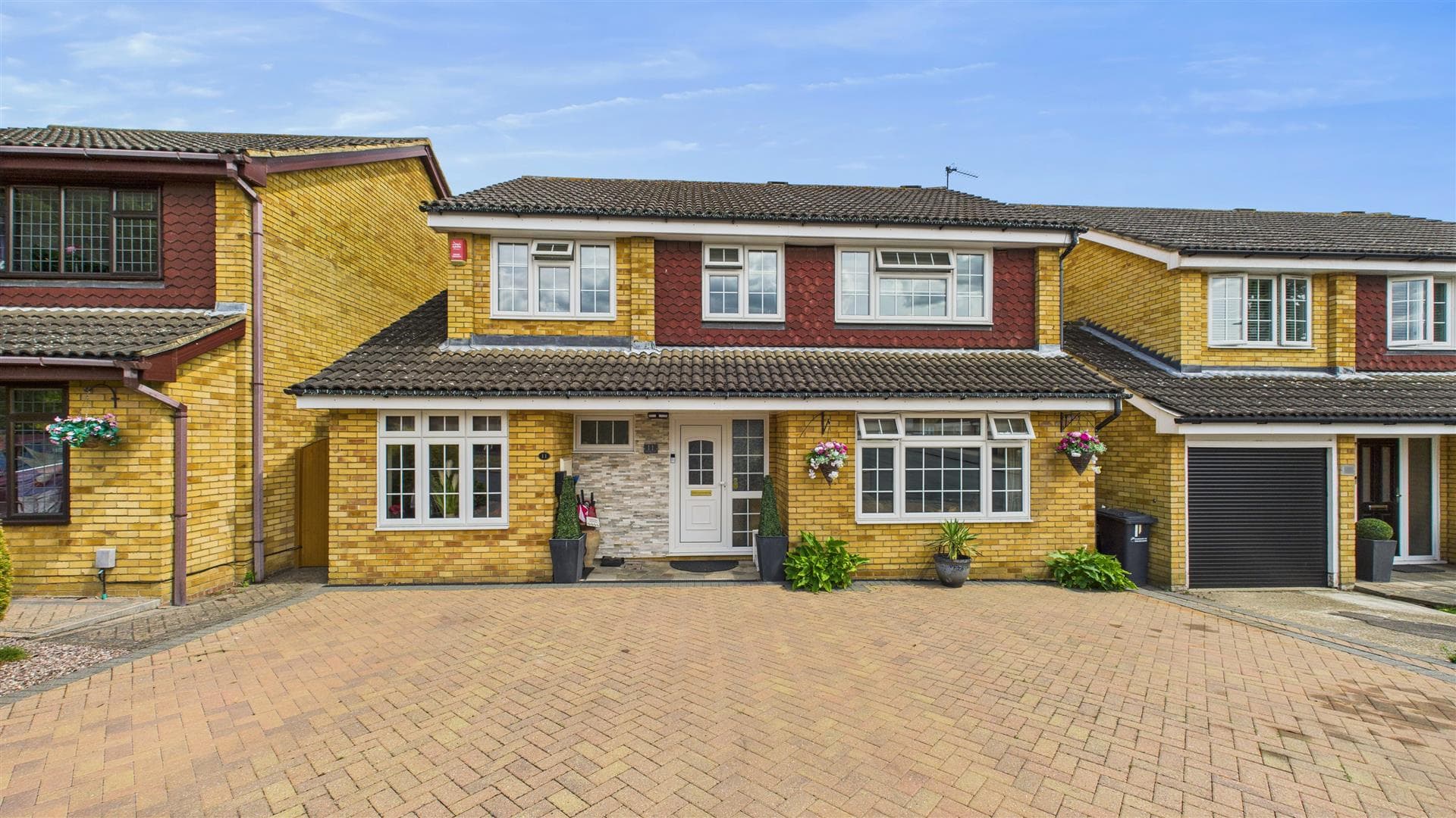 Tennand Close, Cheshunt, Waltham Cross, EN7 6DJ