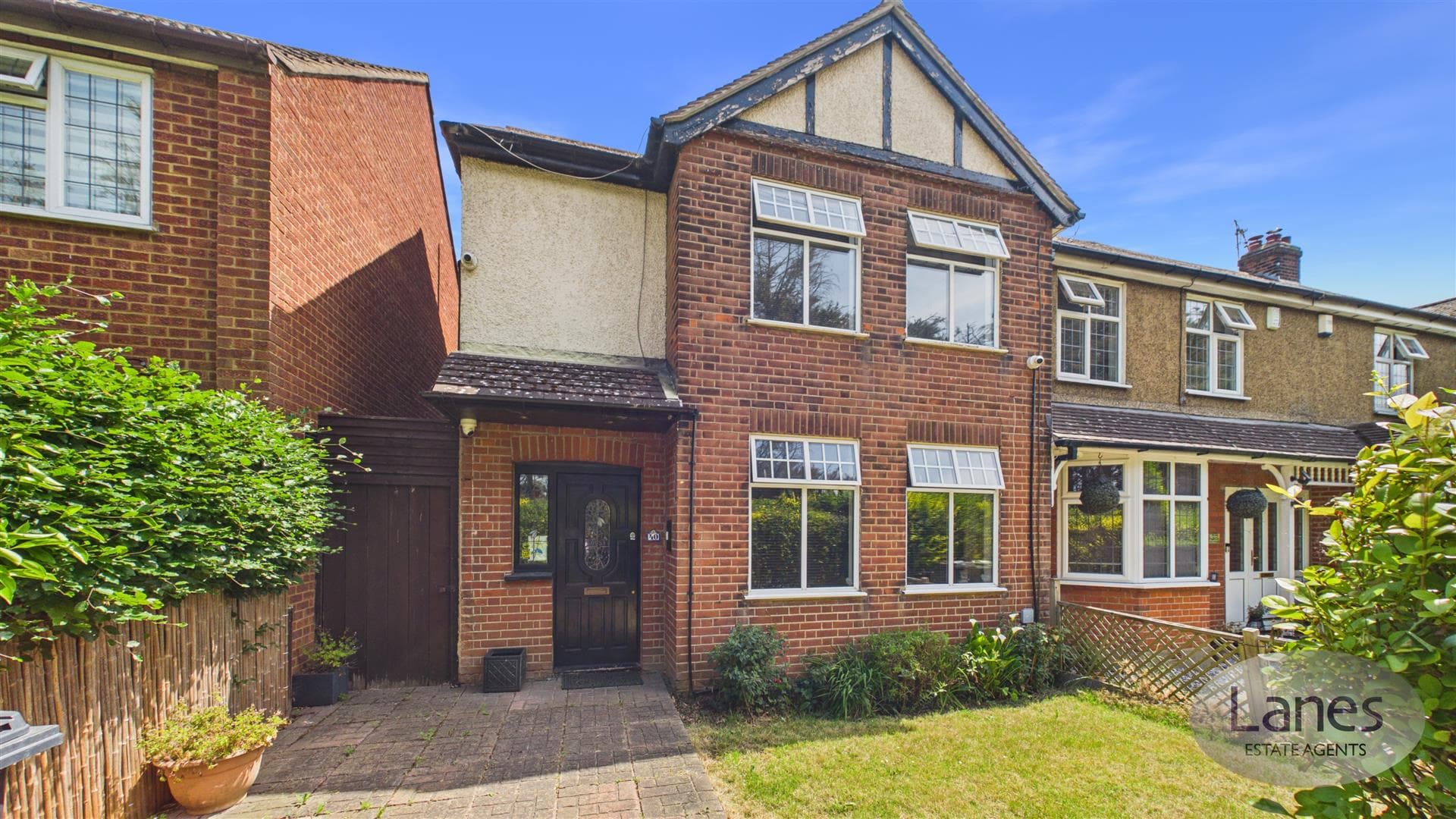 Beltona Gardens, Cheshunt, Waltham Cross, EN8 0PA