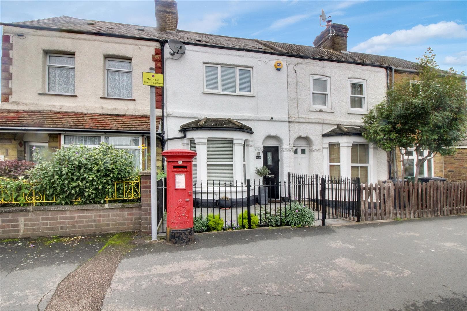 Windmill Lane, Cheshunt, Waltham Cross, Hertfordshire, EN8 9AR