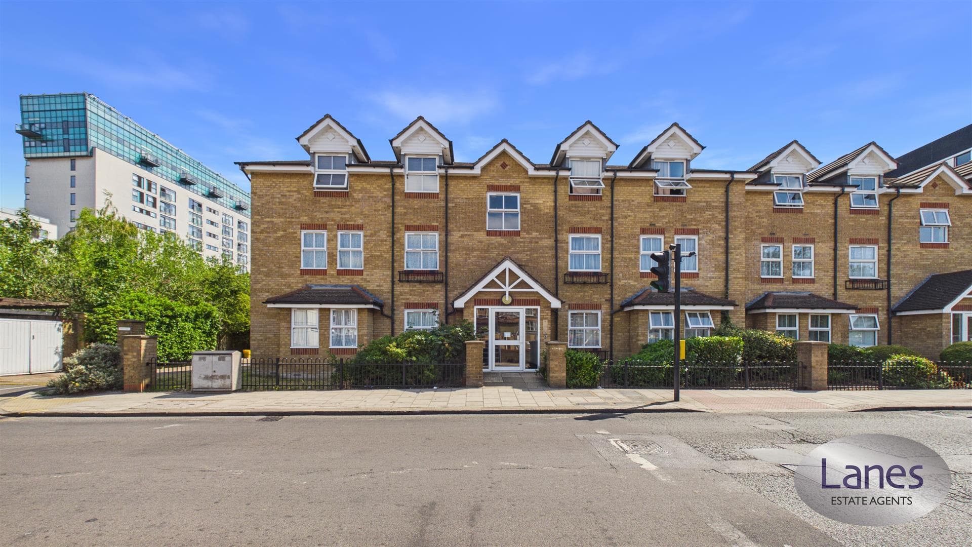 Genotin Road, Enfield, EN1 2AW