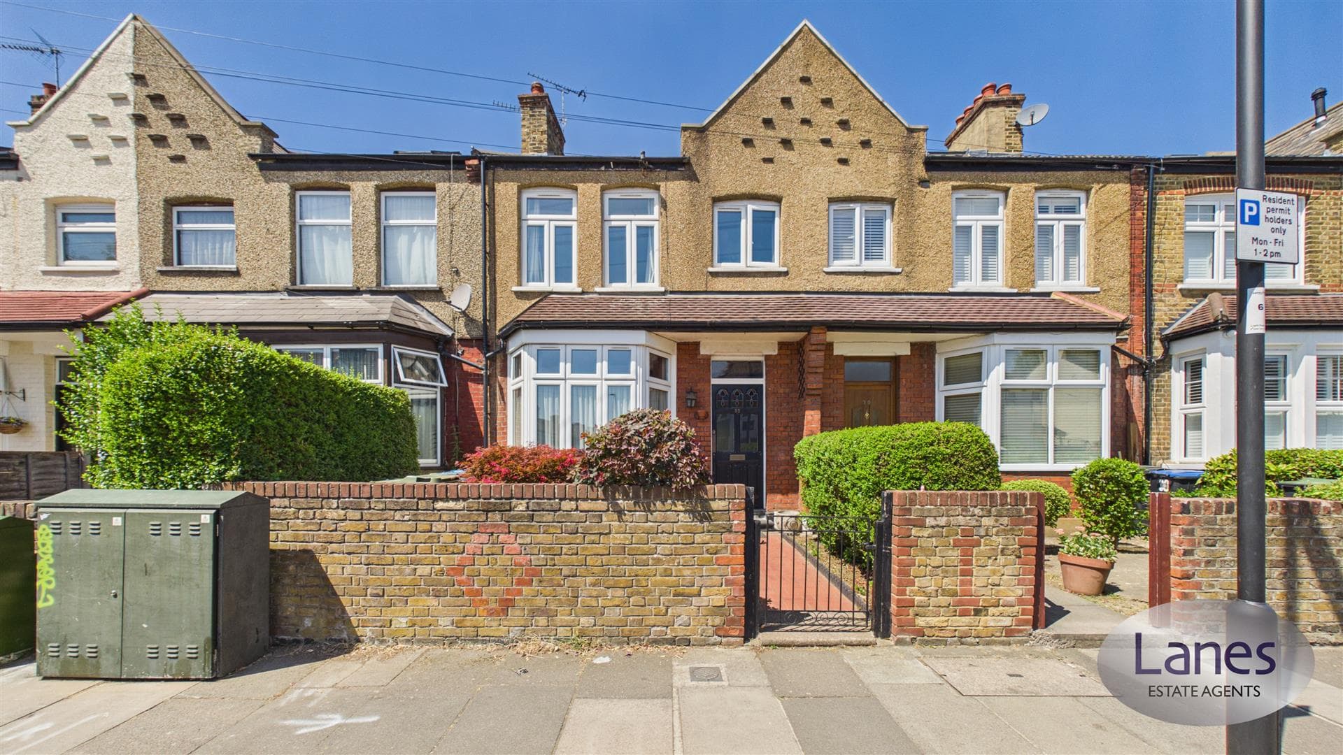 Ladbroke Road, ENFIELD, Greater London, EN1 1HX