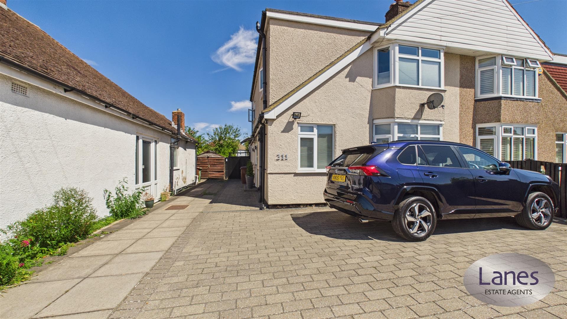 Mutton Lane, Potters Bar, EN6 2AY