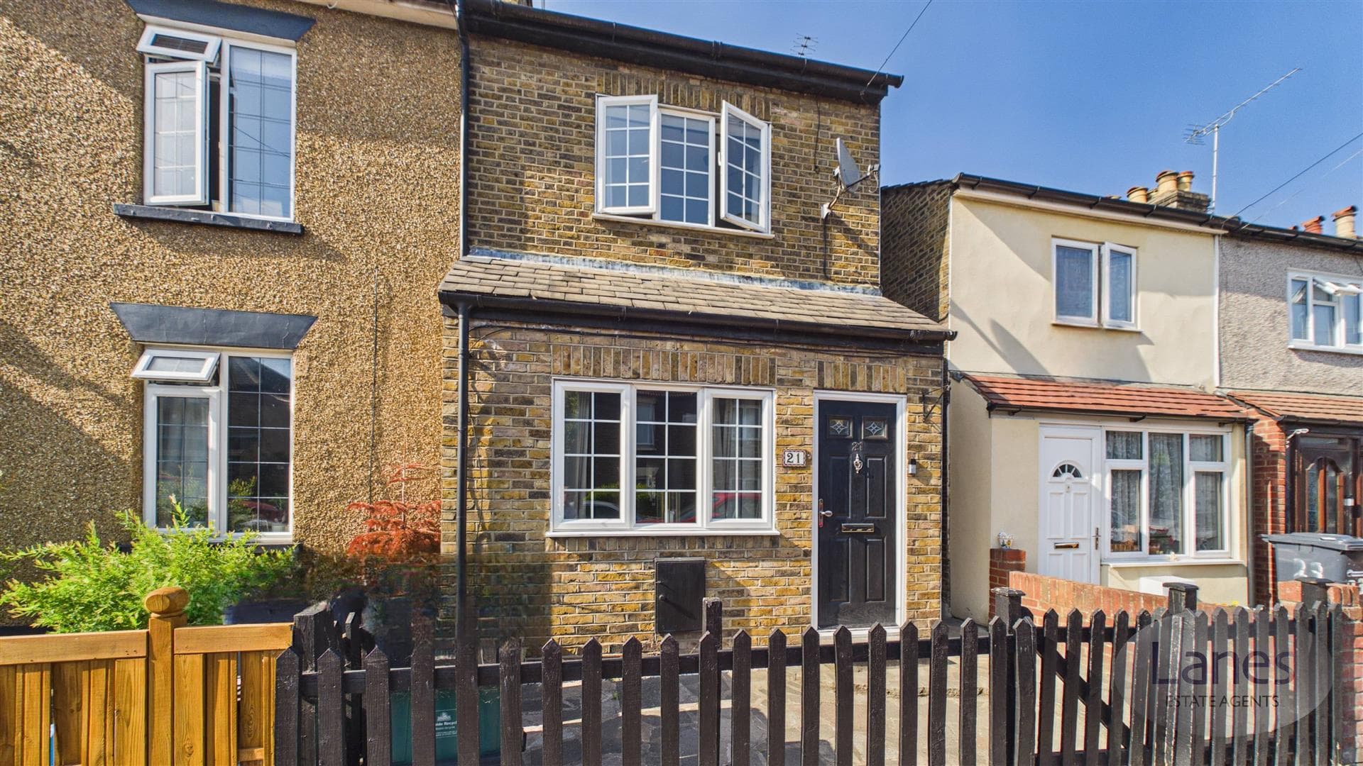 Eleanor Road, Waltham Cross, EN8 7DW