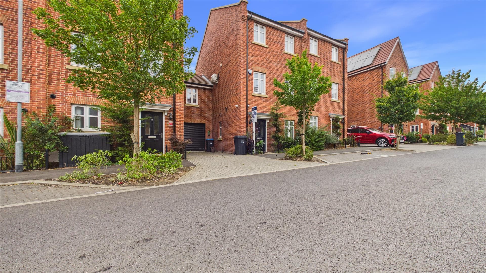 Archer Way, Enfield, EN2 8FW
