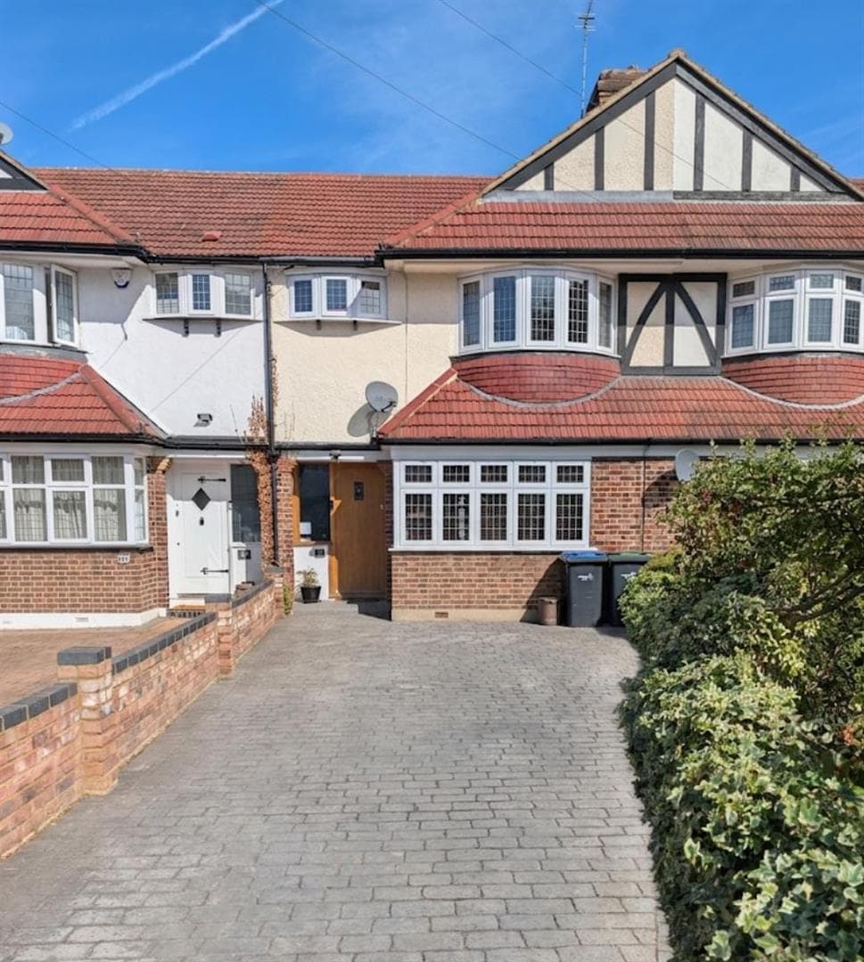 Haileybury Avenue, Enfield, EN1 1JJ