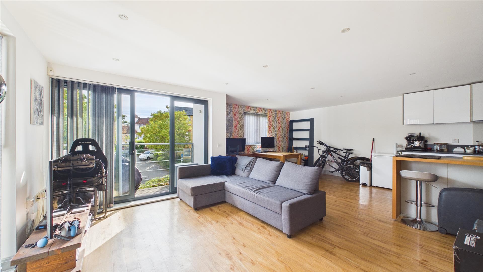 North Road, Hertford, SG14 1LT