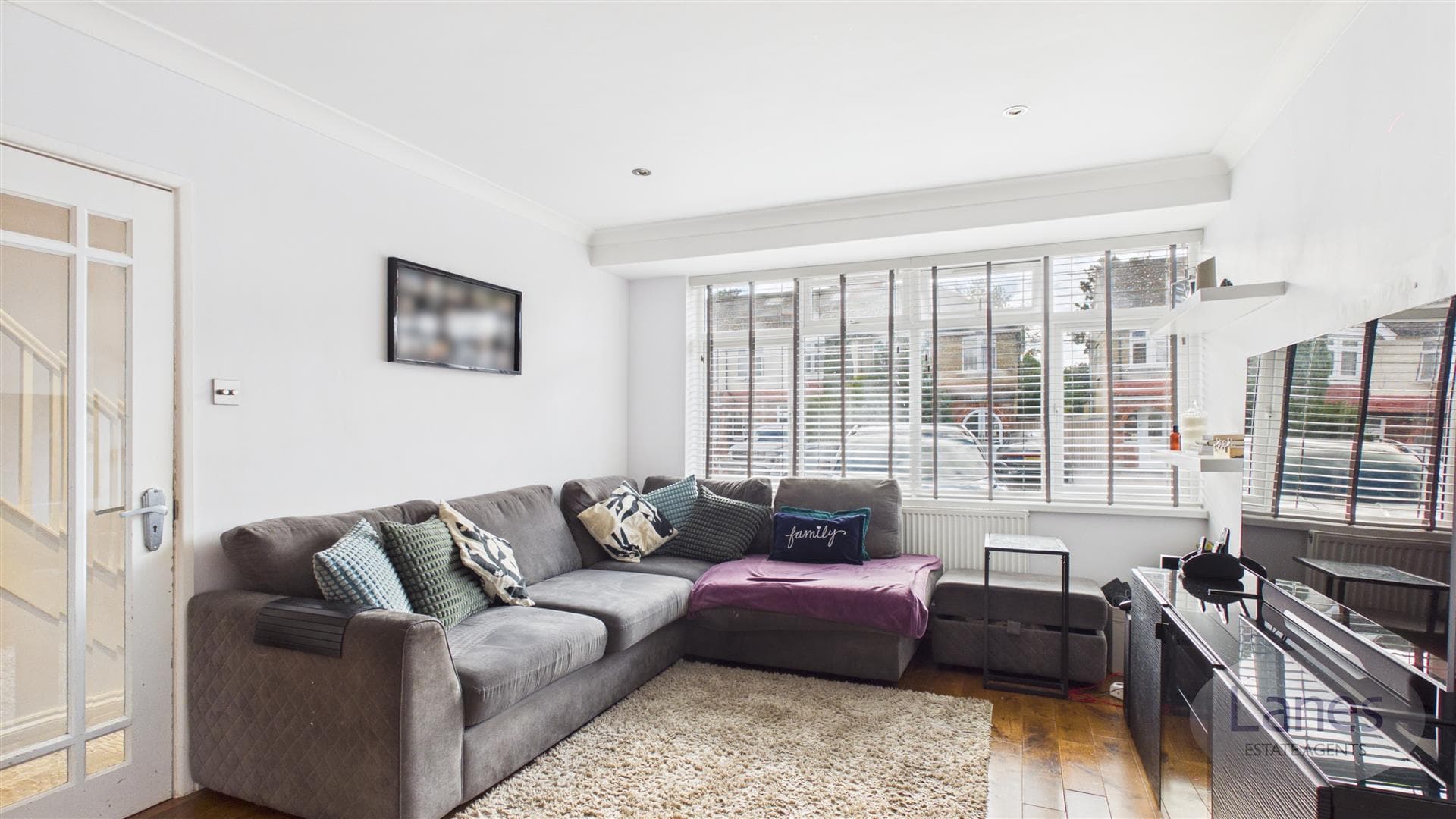 Woodgrange Gardens, Enfield, EN1 1ER