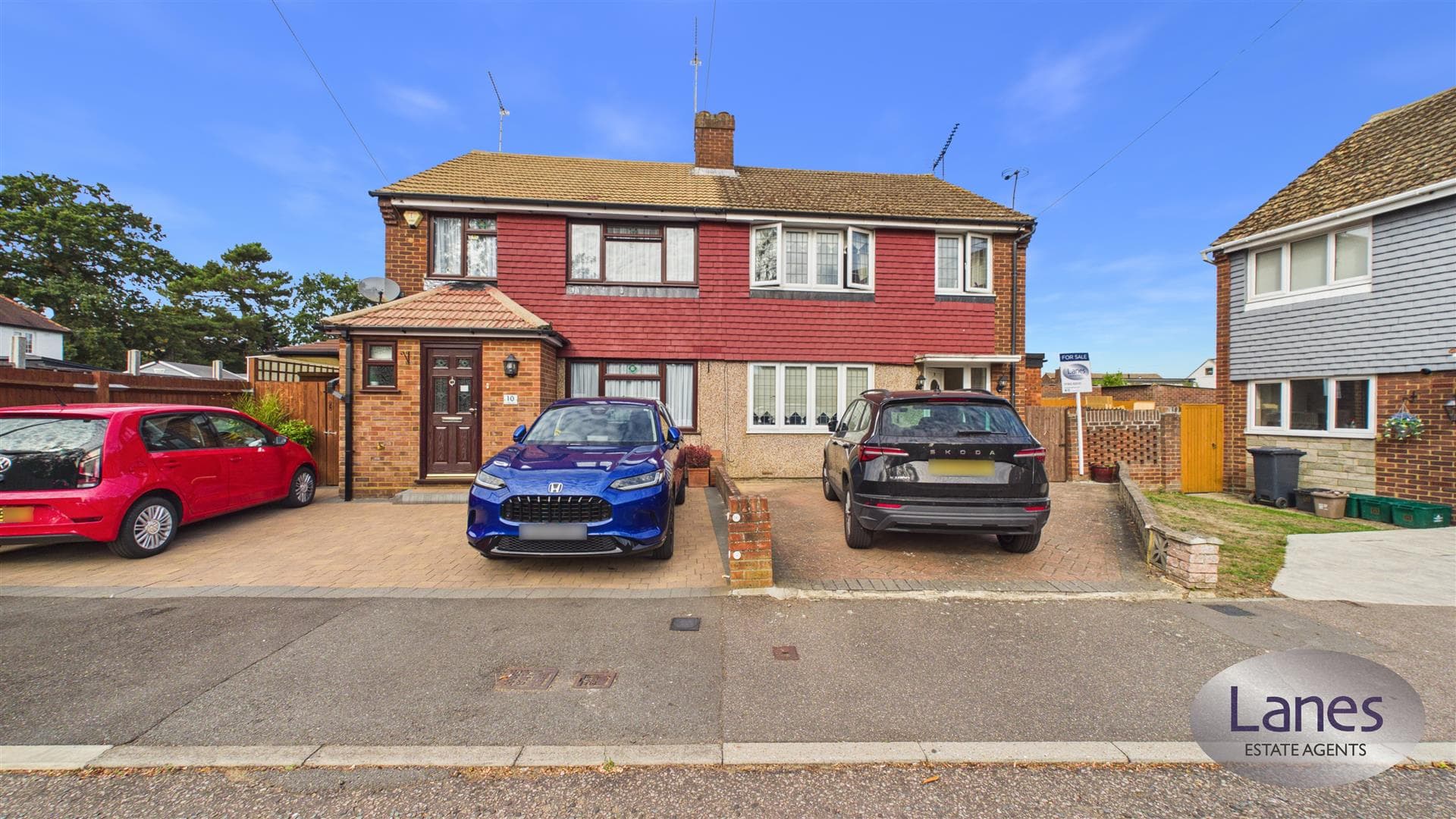 College Court, Cheshunt, Waltham Cross, EN8 9NJ