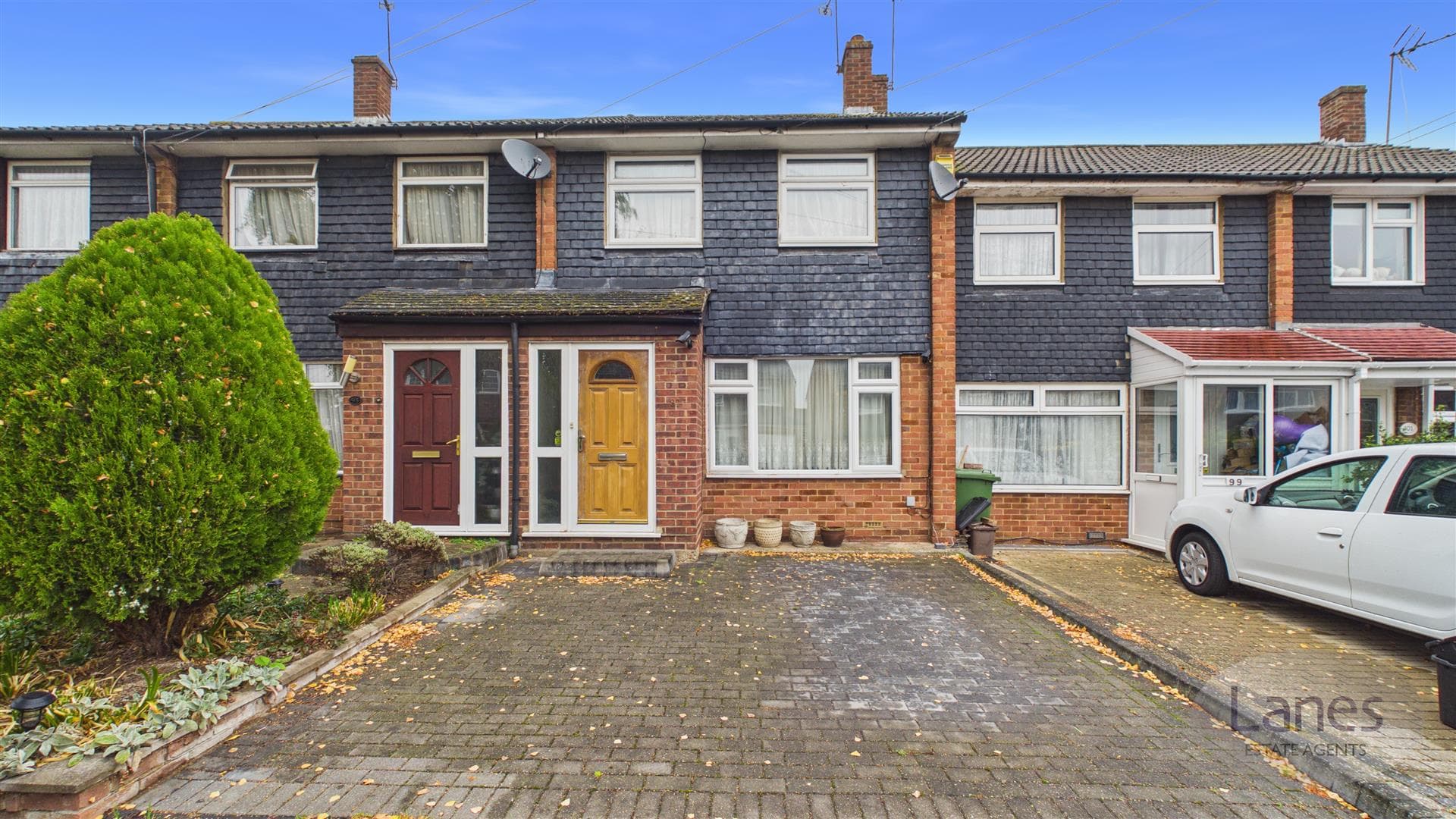 Prospect Road, Cheshunt, Waltham Cross, EN8 9QP